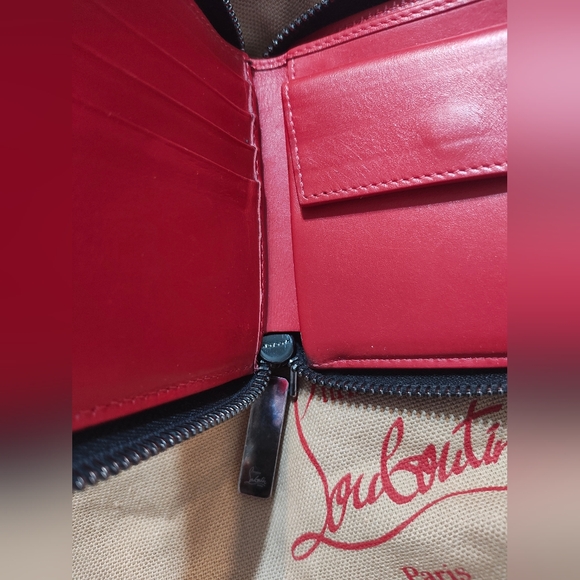 Christian Louboutin Zip Wallet Iridescent - Picture 5 of 9
